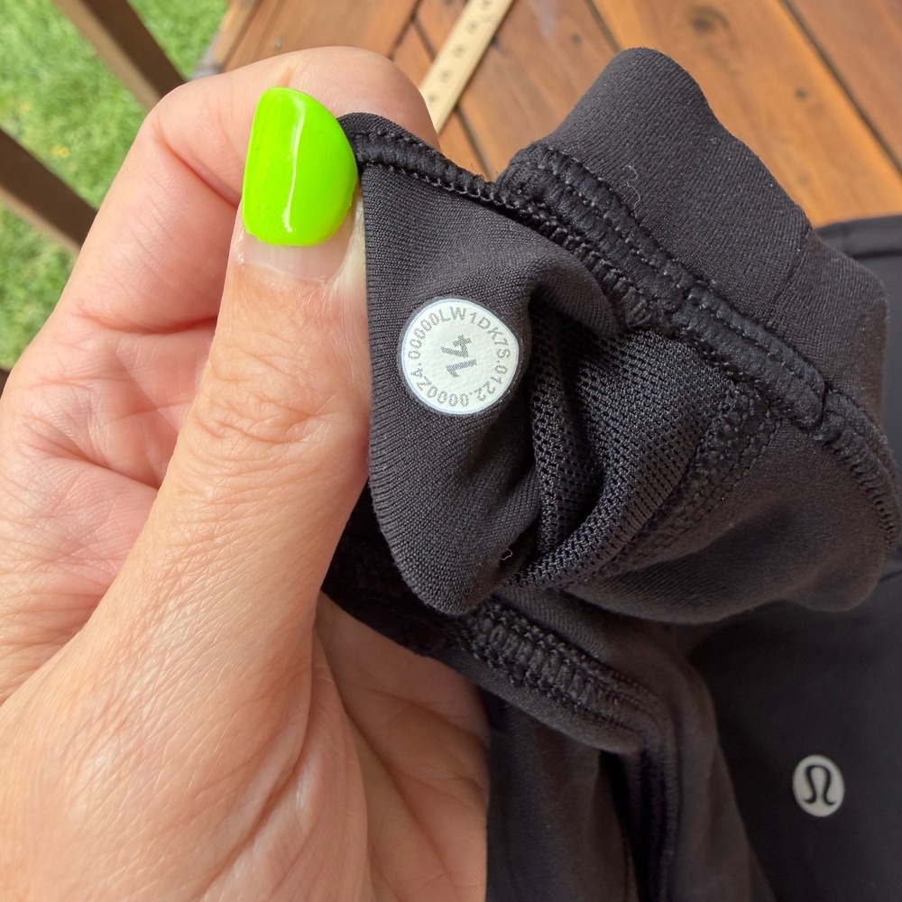 Lululemon Align Waist Length Tank Top Black Nulu Size 14 EUC - Picture 5 of 16